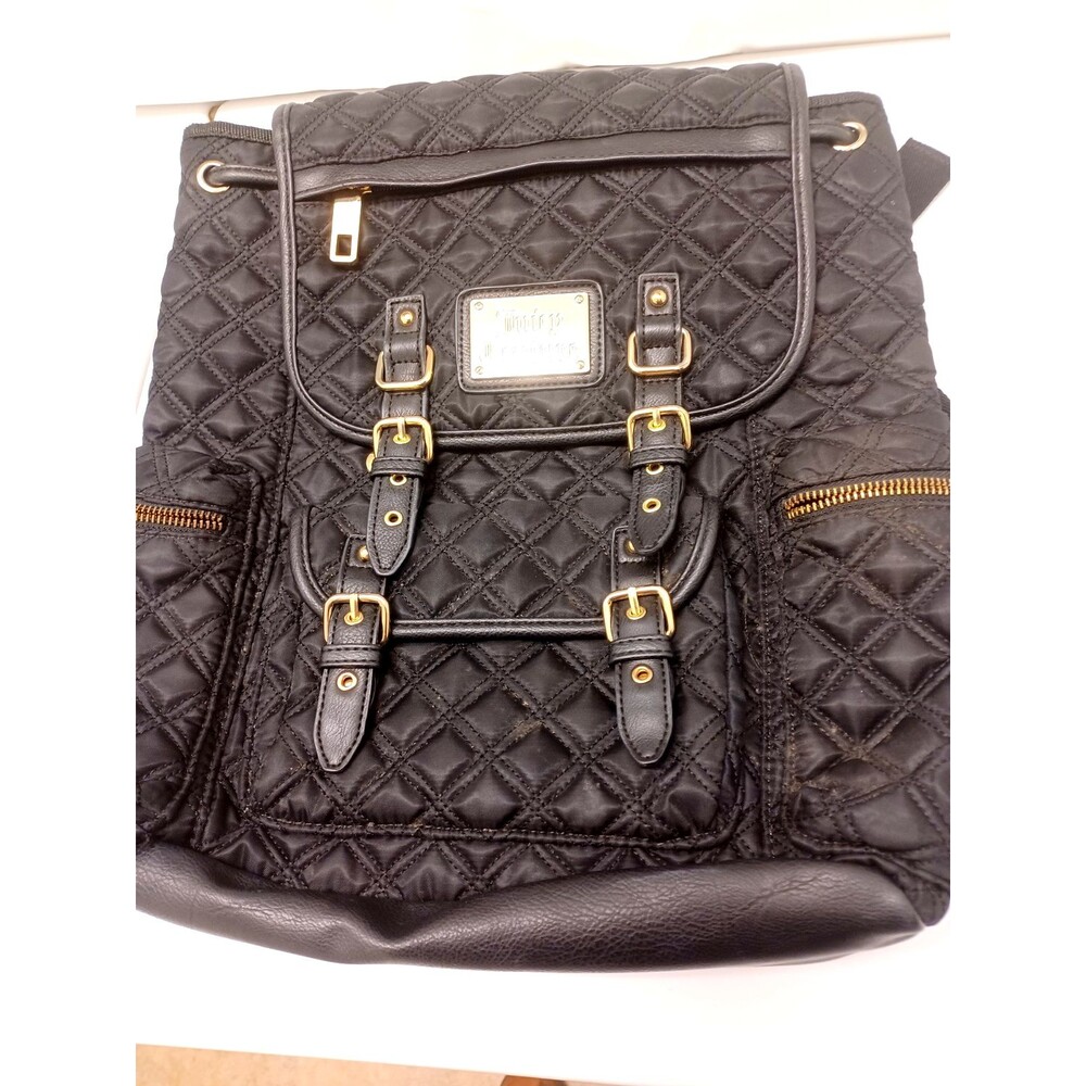 Juicy Couture Backpack Multipie Zipper Compartments With Medallion Black